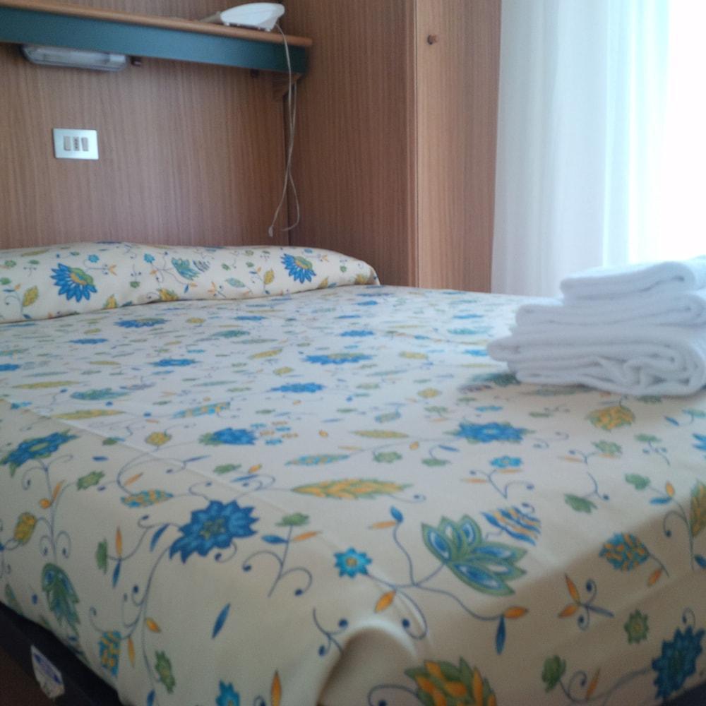 Hotel Astor Τζεσόλο Λίντο Εξωτερικό φωτογραφία