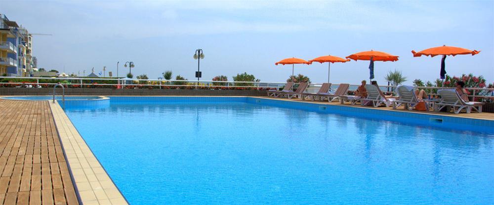 Hotel Astor Τζεσόλο Λίντο Εξωτερικό φωτογραφία