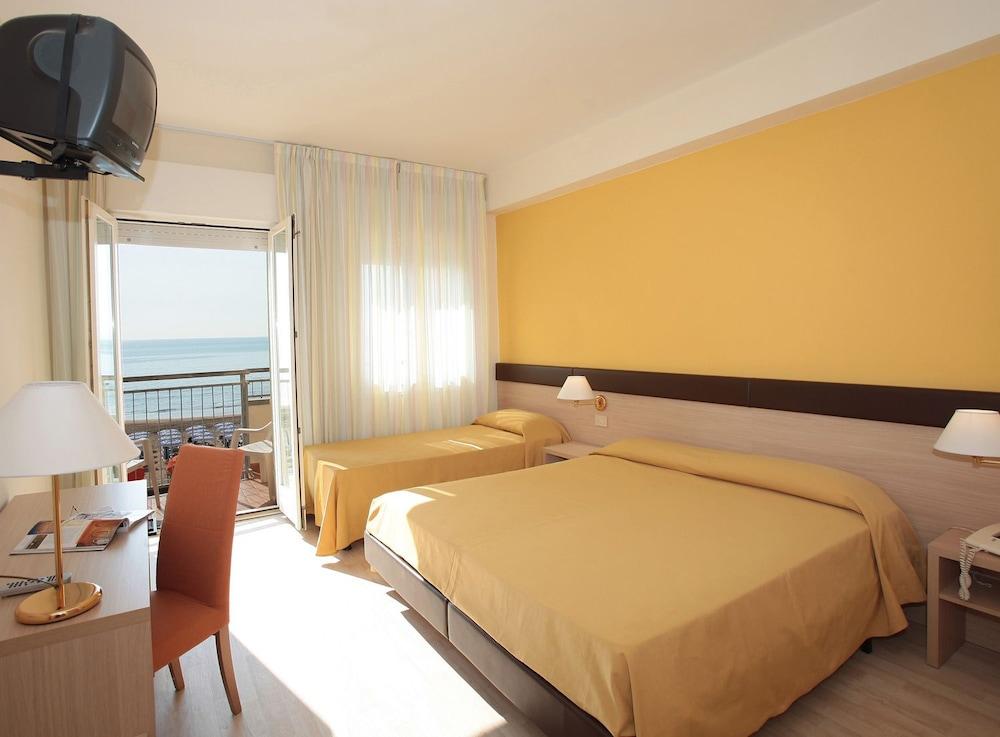 Hotel Astor Τζεσόλο Λίντο Εξωτερικό φωτογραφία