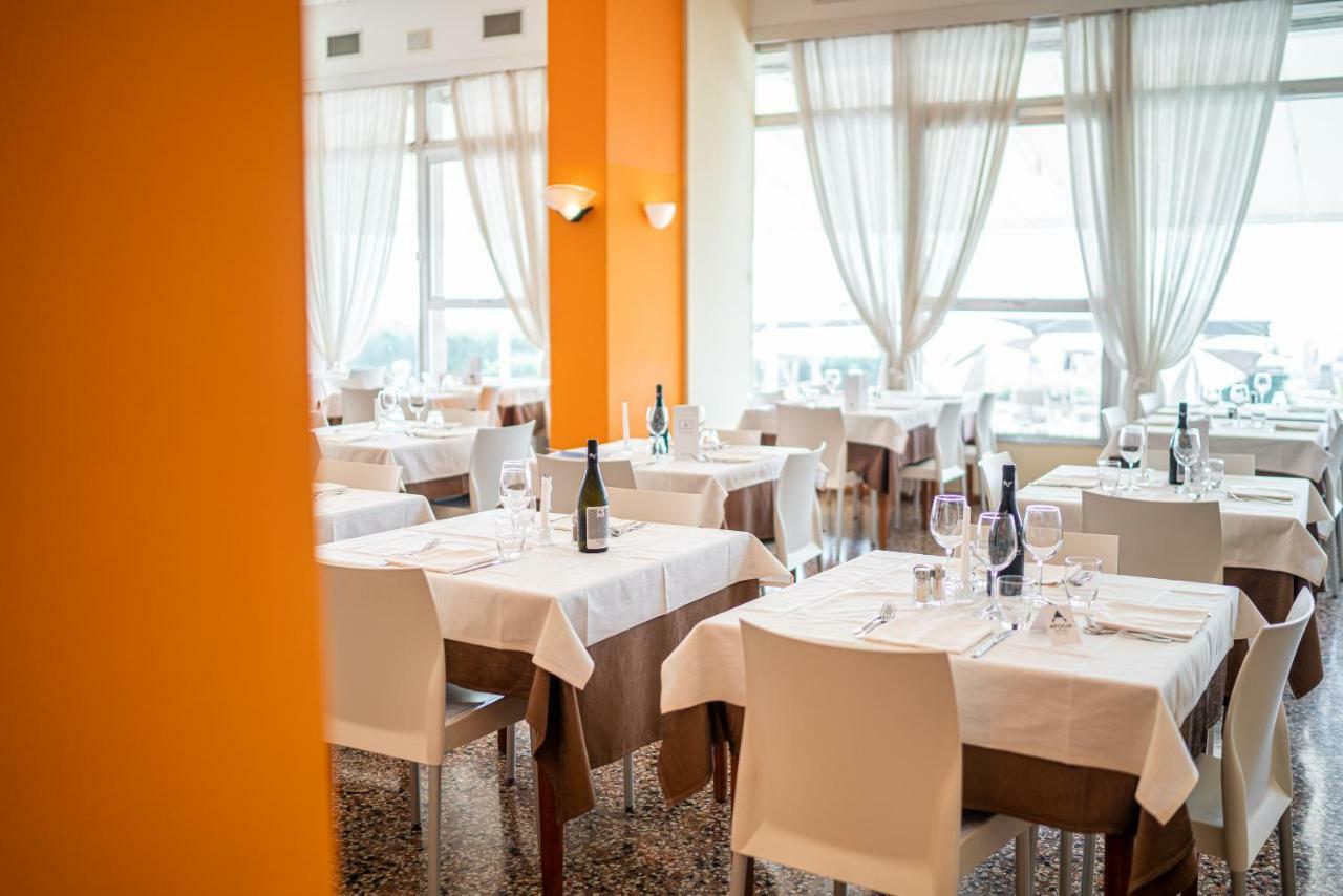 Hotel Astor Τζεσόλο Λίντο Εξωτερικό φωτογραφία