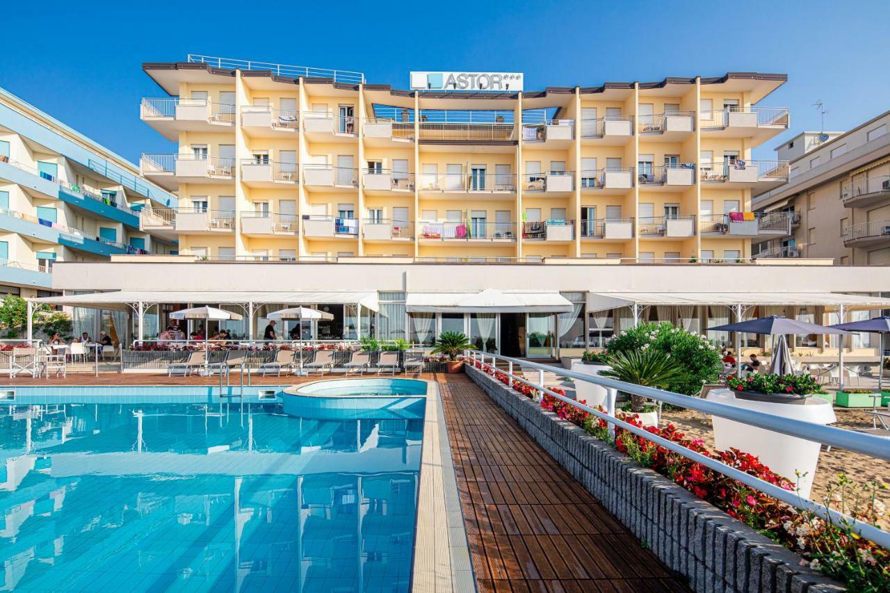 Hotel Astor Τζεσόλο Λίντο Εξωτερικό φωτογραφία
