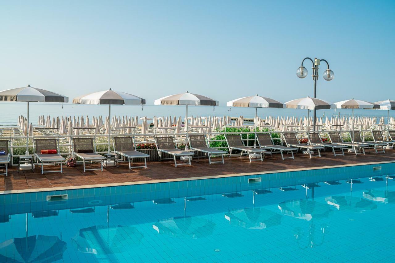 Hotel Astor Τζεσόλο Λίντο Εξωτερικό φωτογραφία