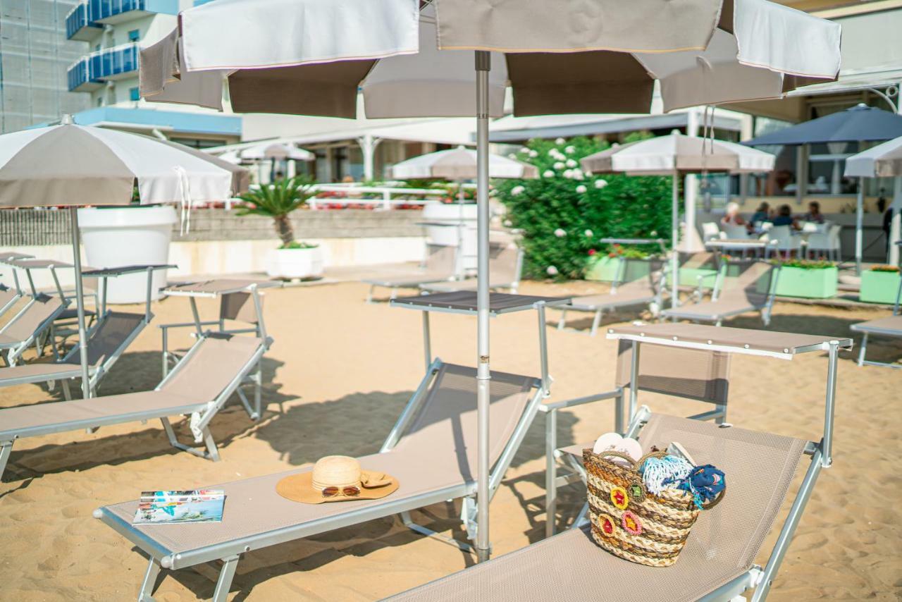 Hotel Astor Τζεσόλο Λίντο Εξωτερικό φωτογραφία